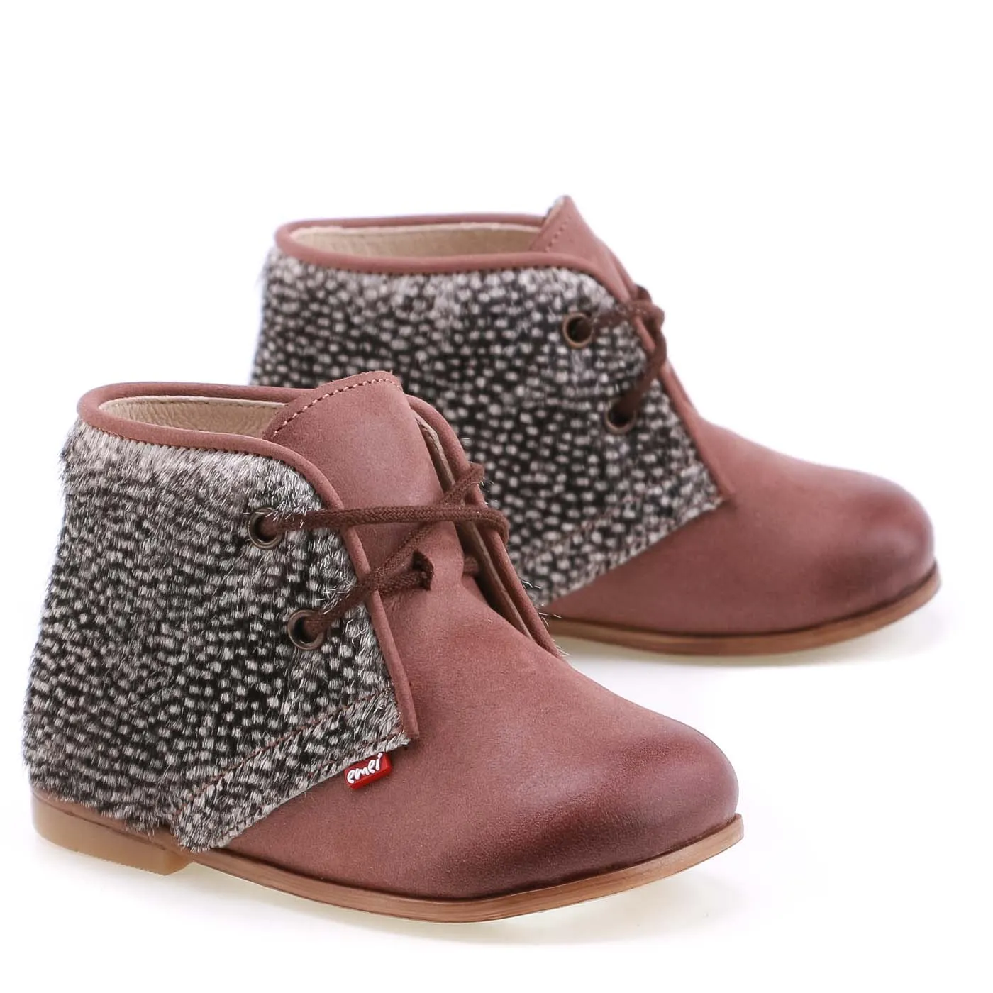(2393A-5) Emel first shoes
